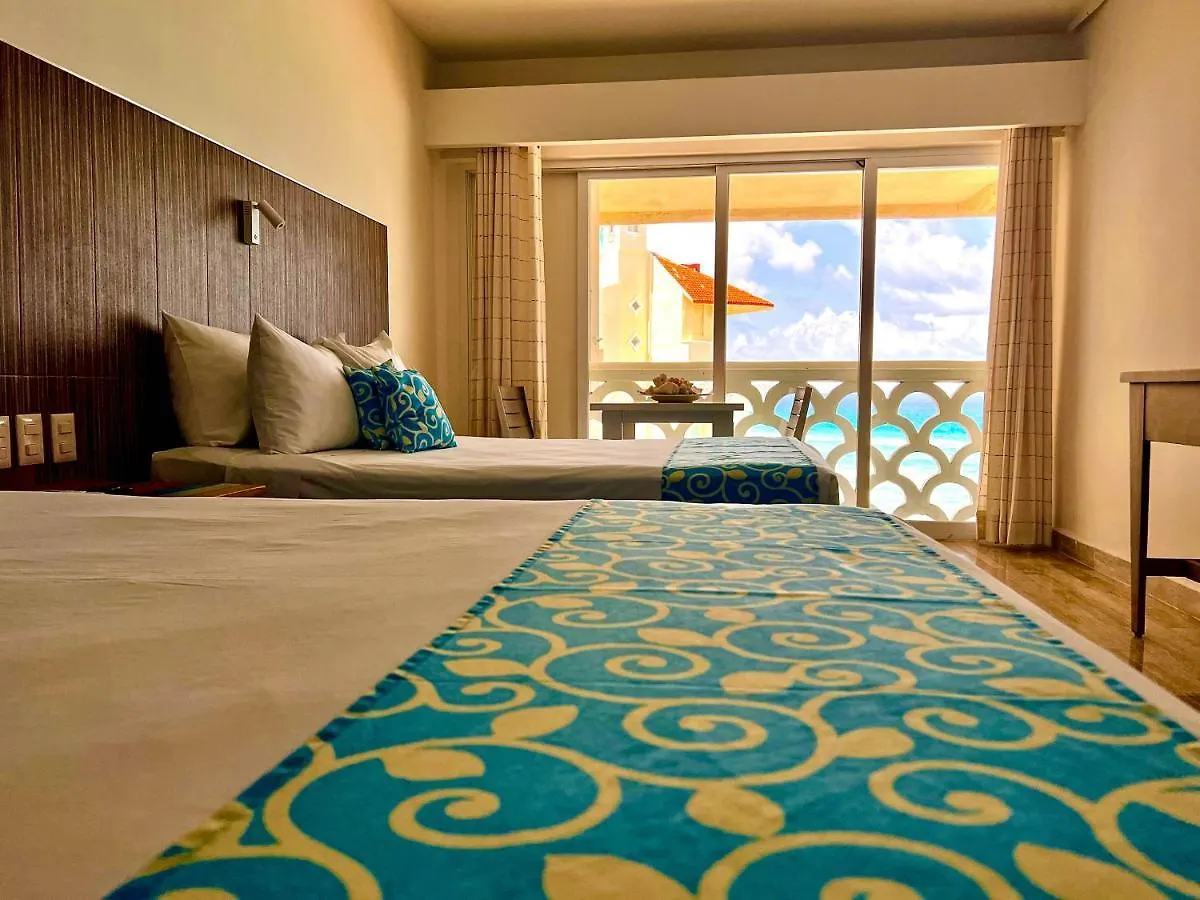 Beachside Apartments Cancun Mexico
