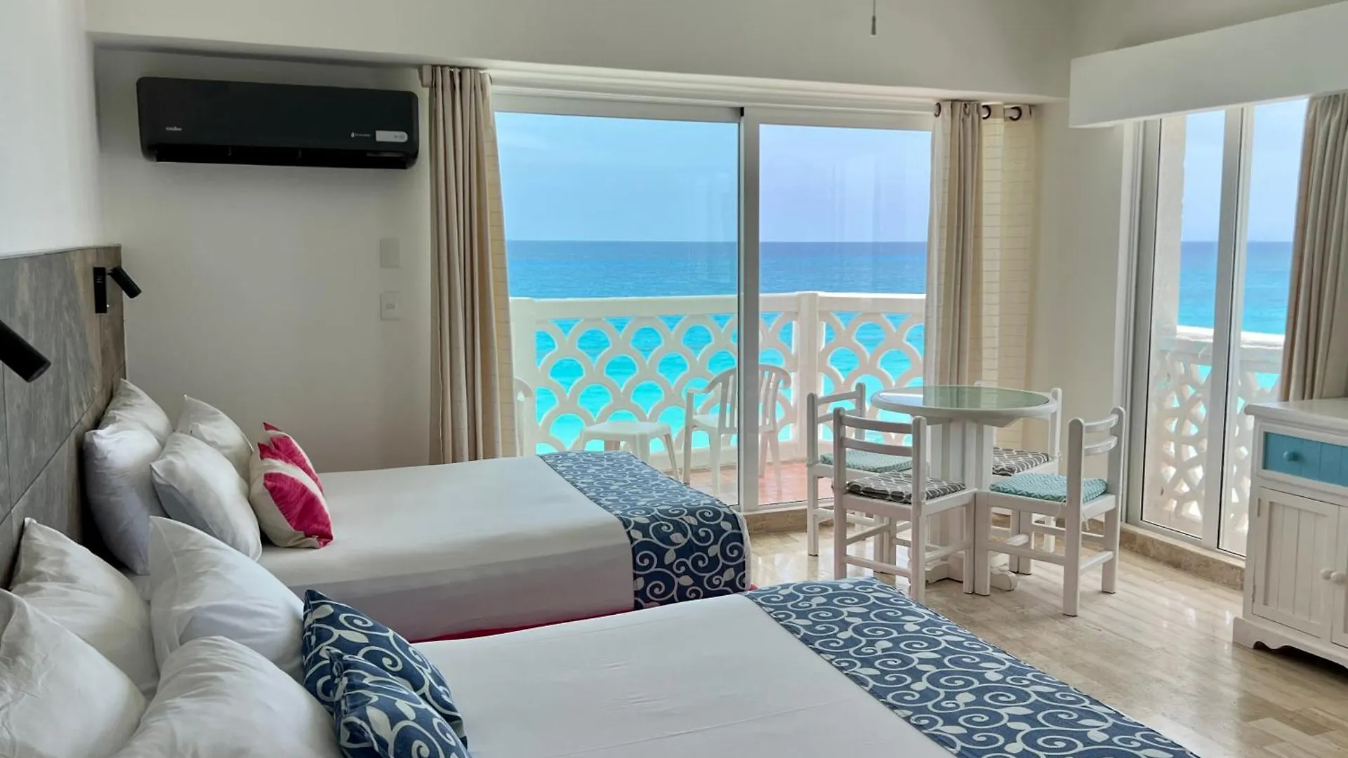 Beachside Apartments Cancun Mexico